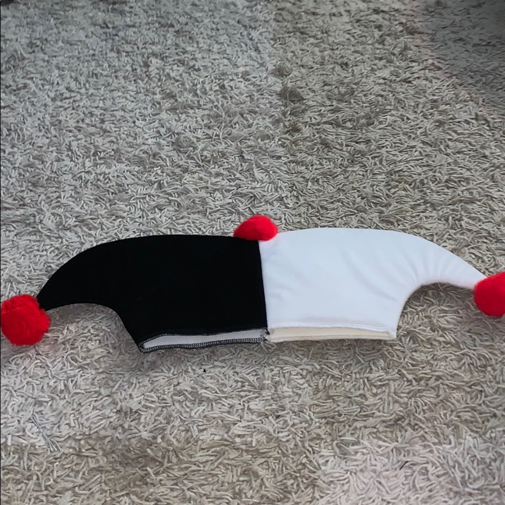 joker hat and leggings